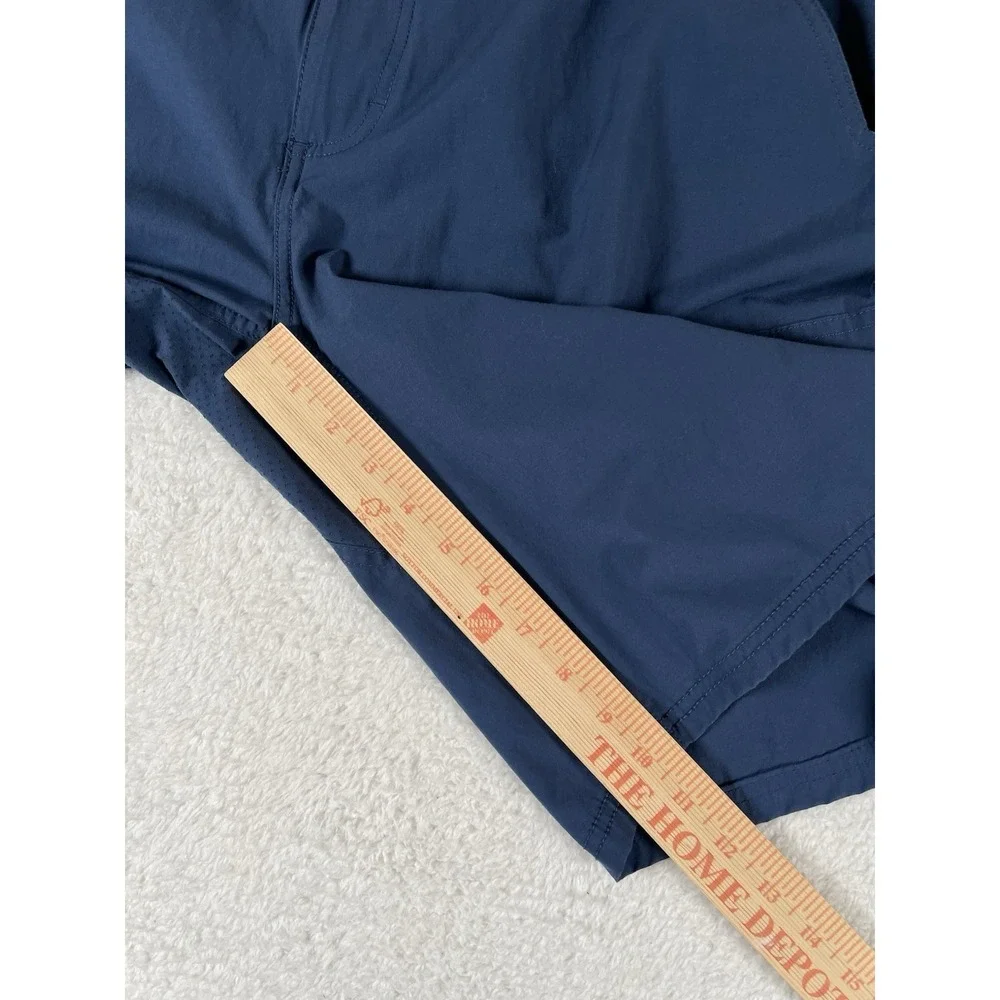 Huk Fishing Performance Blue Cargo Shorts Men's Sz XXL 10